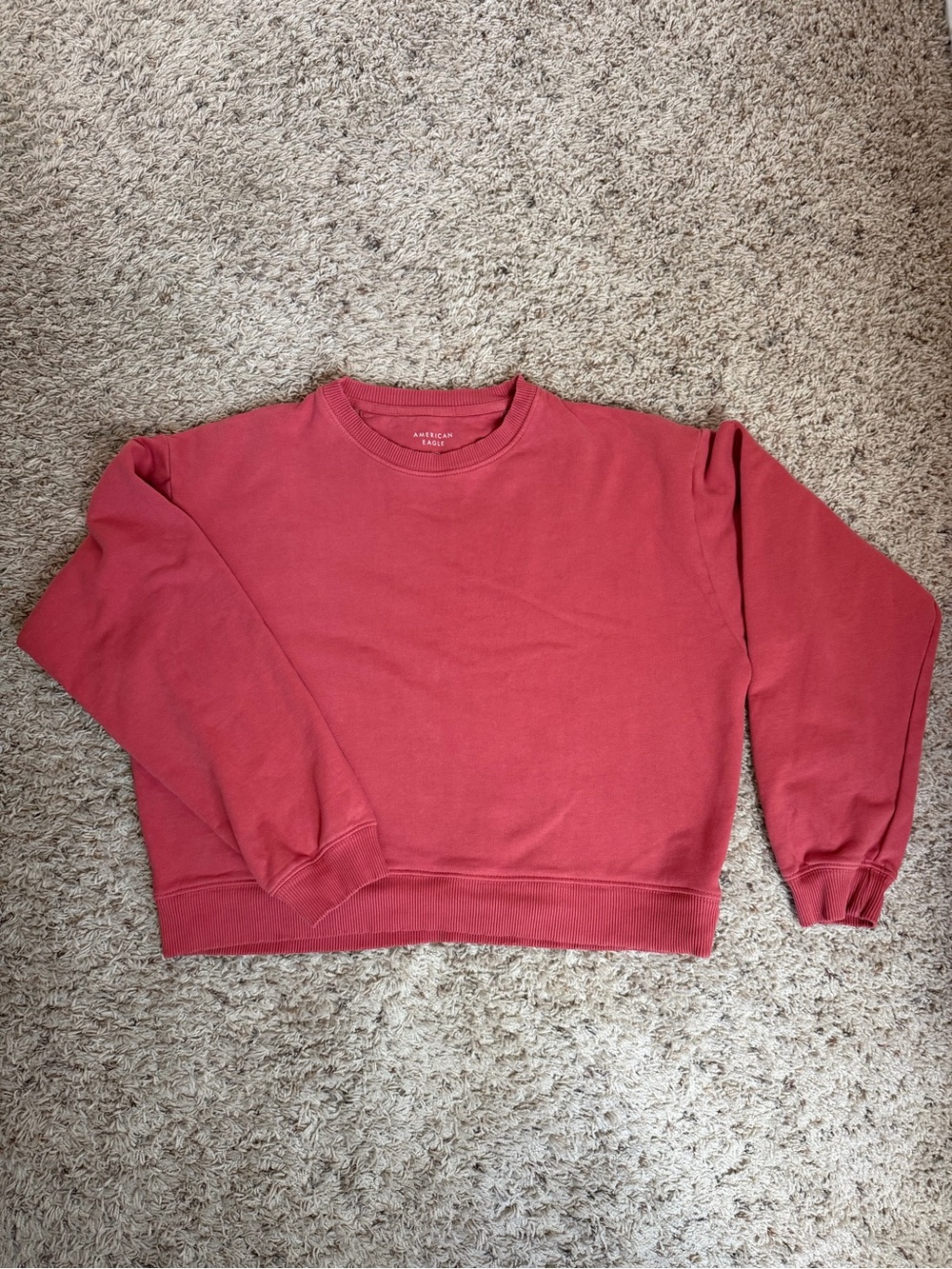 American Eagle Outfitters Women’s Red Crewneck Cropped Sweatshirt
